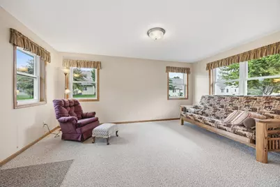 169 Summerset Lane SE, Hutchinson, MN 55350 - Photo 8