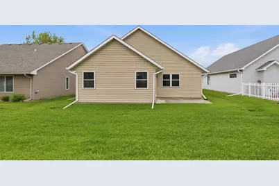 169 Summerset Lane SE, Hutchinson, MN 55350 - Photo 20