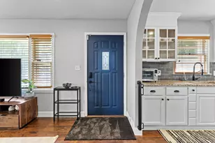 547 11th Ave N, South Saint Paul, MN 55075 - Photo 2