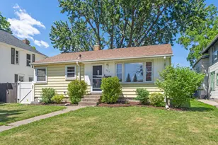 547 11th Ave N, South Saint Paul, MN 55075 - Photo 1