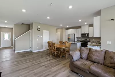 16386 Jaffna Place, Lakeville, MN 55044 - Photo 4