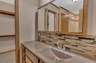 1309 Horseshoe Dr, Willmar, MN 56201 - Photo 24