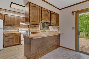 1309 Horseshoe Dr, Willmar, MN 56201 - Photo 4