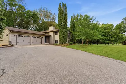 1309 Horseshoe Drive, Willmar, MN 56201 - Photo 4