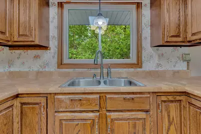 1309 Horseshoe Drive, Willmar, MN 56201 - Photo 10
