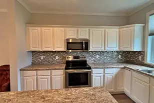 2157 Rolling Green Ln, North Mankato, MN 56003 - Photo 12