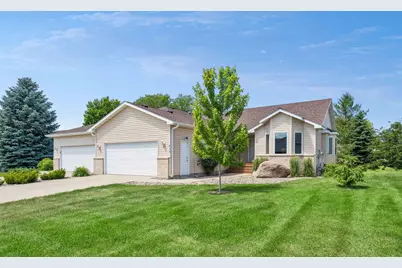 612 Butler Drive, Belle Plaine, MN 56011 - Photo 2