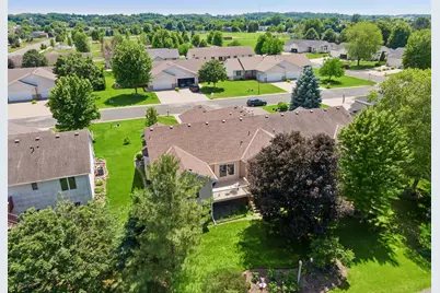 612 Butler Drive, Belle Plaine, MN 56011 - Photo 6