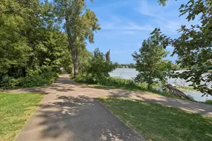 1948 Drew Ave S, Minneapolis, MN 55416 - Photo 44