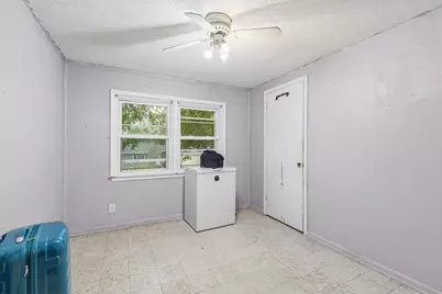 1450 Sandhurst Avenue E, Maplewood, MN 55109 - Photo 18