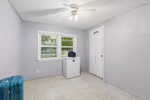 1450 Sandhurst Ave E, Maplewood, MN 55109 - Photo 18