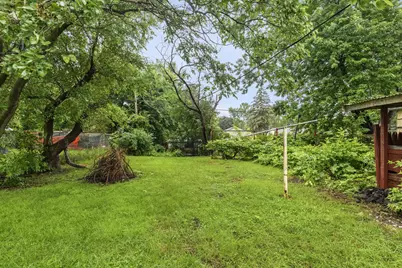 1450 Sandhurst Avenue E, Maplewood, MN 55109 - Photo 26