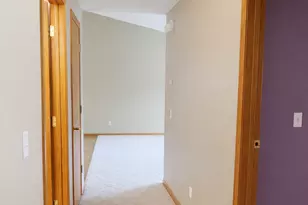 913 Richland Ave SW, Willmar, MN 56201 - Photo 8