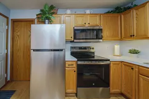 2775 W Ranchview Ln N, Plymouth, MN 55447 - Photo 10