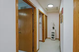 2775 W Ranchview Ln N, Plymouth, MN 55447 - Photo 26