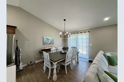 1805 12th Avenue NE, Austin, MN 55912 - Photo 4