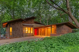 27665 Island View Rd, Excelsior, MN 55331 - Photo 2