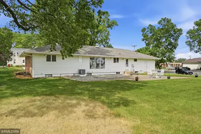 1409 Menomonie Street, Eau Claire, WI 54703 - Photo 40