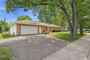 1409 Menomonie St, Eau Claire, WI 54703 - Photo 2