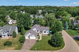 1225 Earle Way, Burnsville, MN 55306 - Photo 4
