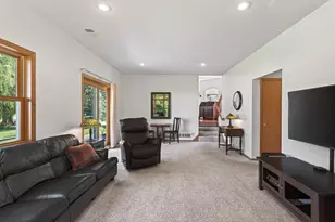 1225 Earle Way, Burnsville, MN 55306 - Photo 36