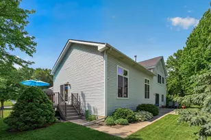 1225 Earle Way, Burnsville, MN 55306 - Photo 40