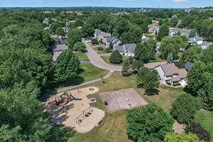 1225 Earle Way, Burnsville, MN 55306 - Photo 48
