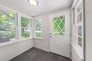 603 Lewis St, River Falls, WI 54022 - Photo 6