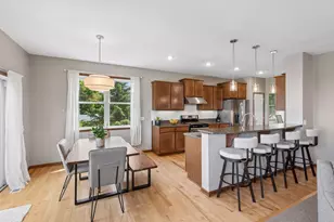 7091 Oak Ridge Ct, Shakopee, MN 55379 - Photo 16