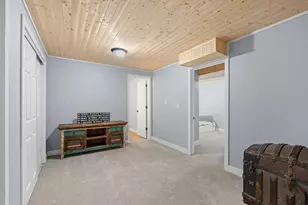 2129 Arkwright St, Maplewood, MN 55117 - Photo 26