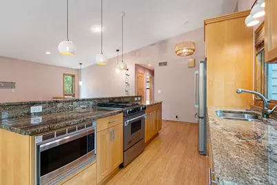 2006 11th Avenue NE, Austin, MN 55912 - Photo 26