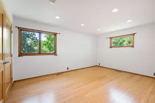 2006 11th Ave NE, Austin, MN 55912 - Photo 8