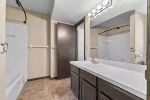 4119 Nancy Pl, Shoreview, MN 55126 - Photo 28