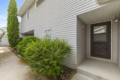 4119 Nancy Place, Shoreview, MN 55126 - Photo 2