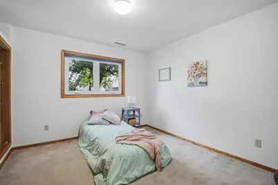 2305 13th Street SW, Austin, MN 55912 - Photo 30