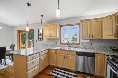 2305 13th Street SW, Austin, MN 55912 - Photo 12