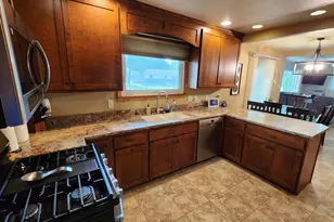 1105 5th Ave SW, Pipestone, MN 56164 - Photo 16