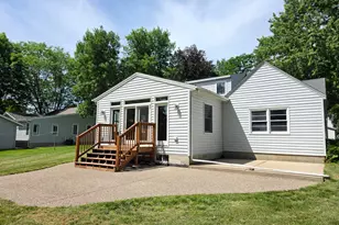 723 S 4th St, Le Sueur, MN 56058 - Photo 30