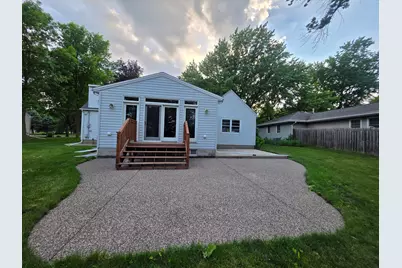 723 S 4th Street, Le Sueur, MN 56058 - Photo 8