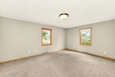 32 10th Street NW, Rochester, MN 55901 - Photo 12