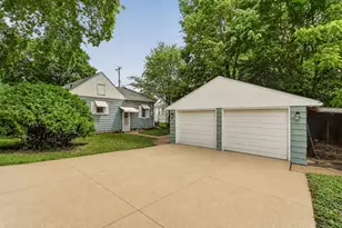 32 10th St NW, Rochester, MN 55901 - Photo 4