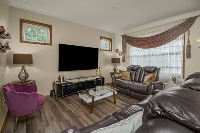 1691 Village Trail E #7, Maplewood, MN 55109 - Photo 22