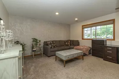 1691 Village Trail E #7, Maplewood, MN 55109 - Photo 38