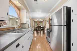 1206 Kilian Blvd SE, Saint Cloud, MN 56304 - Photo 6