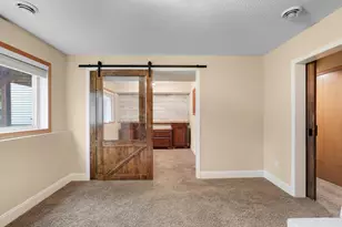 2186 Woodcrest Dr, Woodbury, MN 55129 - Photo 28