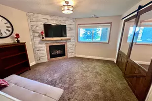 2186 Woodcrest Dr, Woodbury, MN 55129 - Photo 10