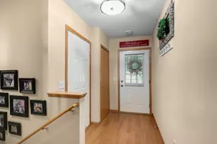 2186 Woodcrest Dr, Woodbury, MN 55129 - Photo 22