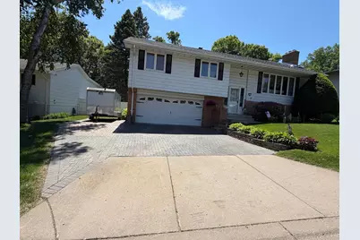 8 Imperial Drive E, West Saint Paul, MN 55118 - Photo 4