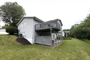 189 McIntosh E, La Crescent, MN 55947 - Photo 24