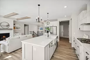 10140 Heather Ln, Corcoran, MN 55374 - Photo 4